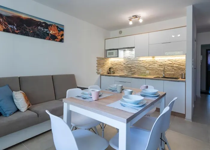 Kamienna Wisla, Sun & Snow